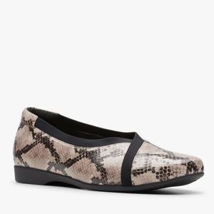 NEW Clarks UNStructured Darcey Ease Natural Snake Leather Ballerina Flats